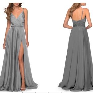 NEW La Femme Platinum Silver Gray V-Neck High Leg Slit Chiffon Ballgown  SIZE 0